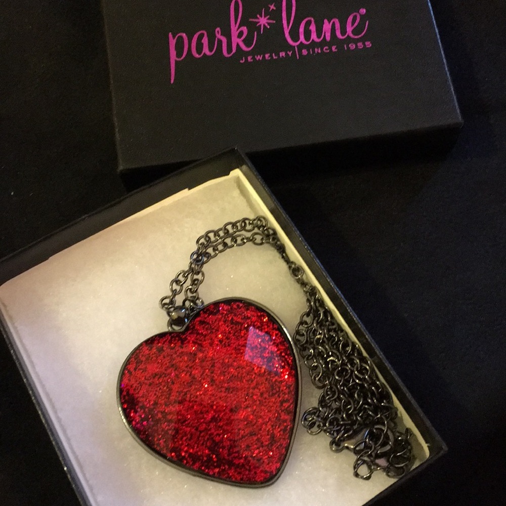 Red heart necklace